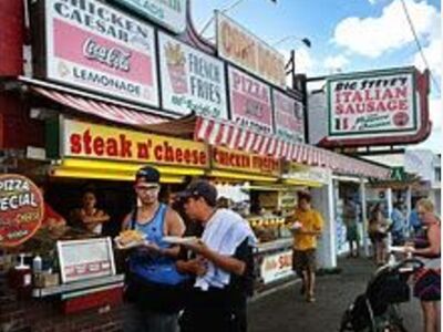 Sand Sculpture Day At Hampton Beach